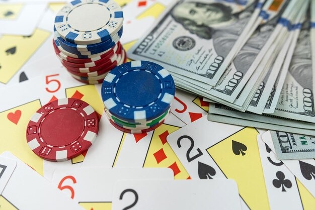 Mobile phone showing Crash game with cash-out button highlighted